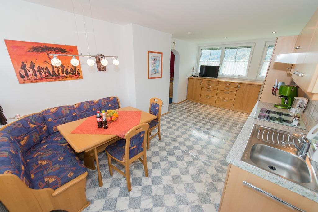 Fewo Steiner Apartamento Tröpolach Quarto foto