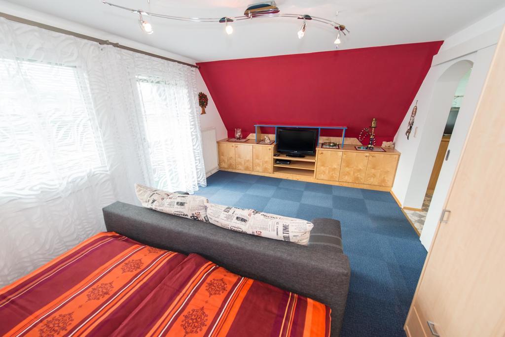 Fewo Steiner Apartamento Tröpolach Quarto foto